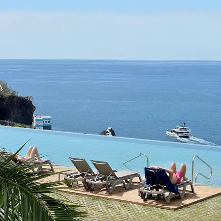 Acqua - Private Swimming Pool Apartamento Funchal (Madeira)