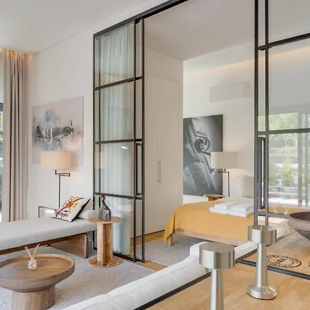 Acqua - Private Swimming Pool * Funchal (Madeira)