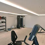 Acqua - Private Swimming Pool