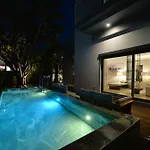 Acqua - Private Swimming Pool * Funchal (Madeira)