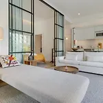 Acqua - Private Swimming Pool